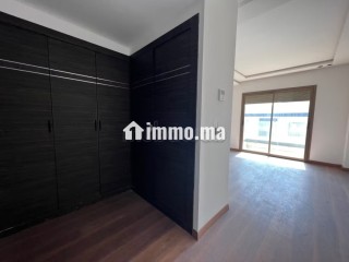 Location apprt 3 ch vide a oisis 10,000 dh - Appartement à louer - Casablanca