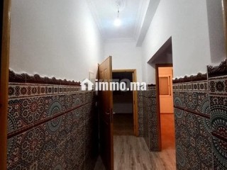 شقة حديثة سفلية موظفي العام الخاص متزوجين - Appartement à louer - Tanger