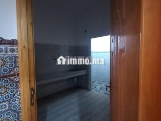 شقة حديثة سفلية موظفي العام الخاص متزوجين - Appartement à louer - Tanger