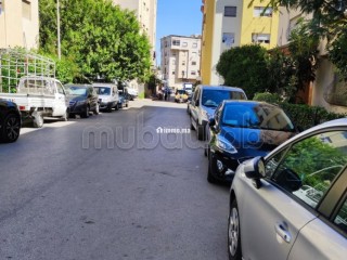 Vente d'un bel appartement à Hay Hassani. 3 chambres agréables - Appartement à vendre - Tanger