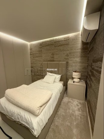 appartement-luxueux-en-location-5-pieces-confortables-big-14