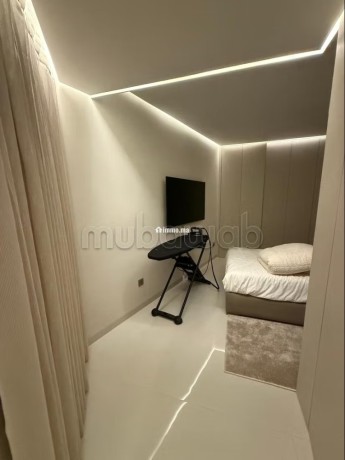 appartement-luxueux-en-location-5-pieces-confortables-big-15
