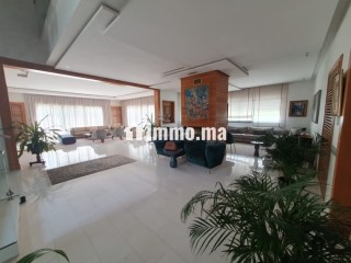 Vente villa de luxe à El Menzeh. 1 Pièce. Bien meublé - Villa à vendre - Autre
