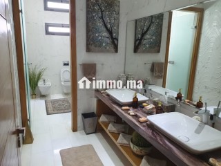 Vente villa de luxe à El Menzeh. 1 Pièce. Bien meublé - Villa à vendre - Autre