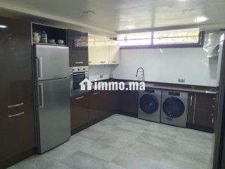 Vente villa de luxe à El Menzeh. 1 Pièce. Bien meublé - Villa à vendre - Autre