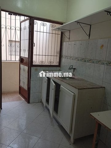 Studio vide bd emile zola - Location Immobilier - Casablanca - photo 1