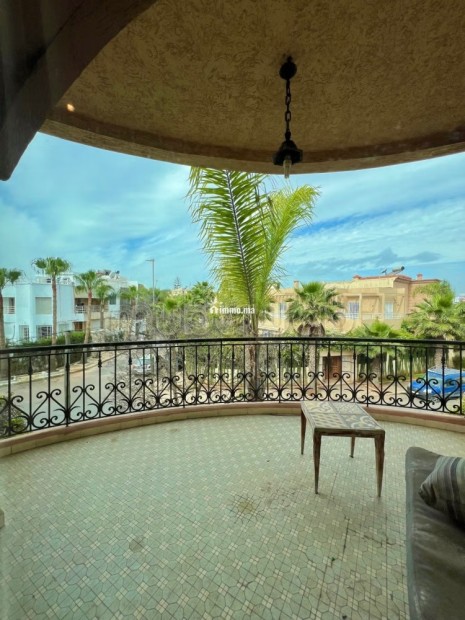 À LOUER Magnifique Villa d’angle avec jardin au quartier laymoun - Location Immobilier - Casablanca - photo 4