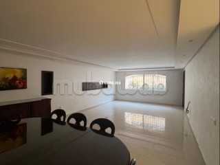 À LOUER Magnifique Villa d’angle avec jardin au quartier laymoun - Villa à louer - Casablanca