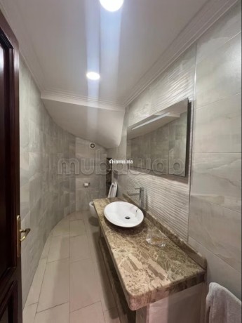 a-louer-magnifique-villa-dangle-avec-jardin-au-quartier-laymoun-big-17