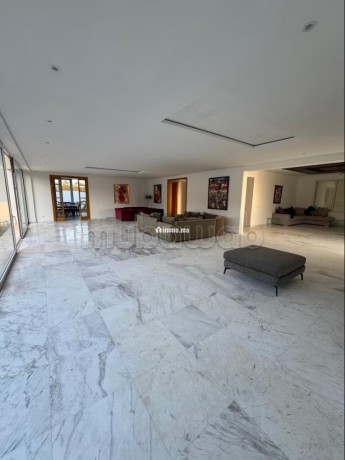 location-villa-de-luxe-a-souissi-superficie-2000-m2-porte-blindee-securite-big-8