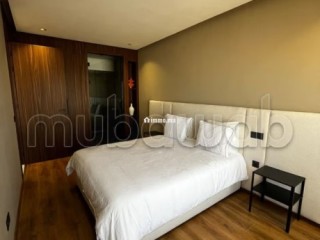 Location d'un appartement à Franceville. 3 grandes pièces. Bien meublé - Appartement à louer - Casablanca