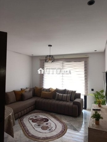 joli-studio-meuble-a-louer-france-ville-big-0