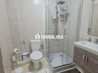 شقة فاخرة للايجار اليومي خمس دقايق على البحر - Appartement Location Vacances - Tanger