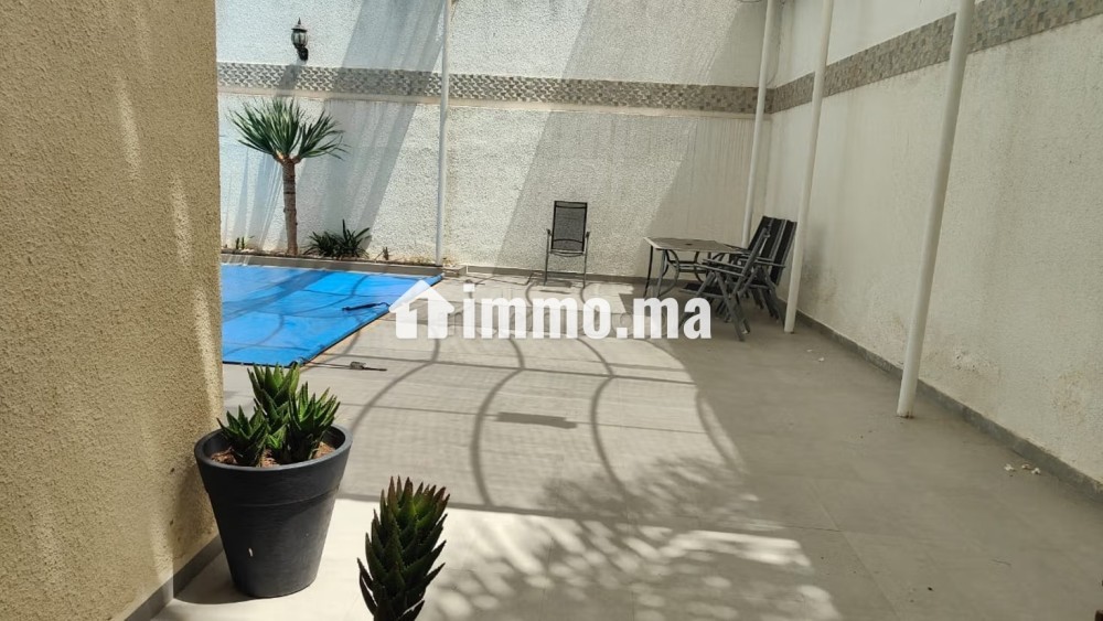 Très bel villa 4 chambres à loué avc piscine oasis - Location Immobilier - Casablanca - photo 5