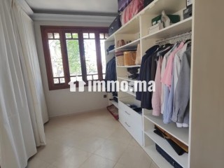 Très bel villa 4 chambres à loué avc piscine oasis - Villa à louer - Casablanca