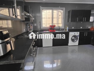 Très bel villa 4 chambres à loué avc piscine oasis - Villa à louer - Casablanca