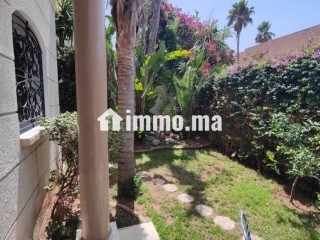 Très bel villa 4 chambres à loué avc piscine oasis - Villa à louer - Casablanca