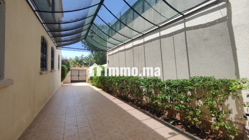 tres-bel-villa-4-chambres-a-loue-avc-piscine-oasis-big-10
