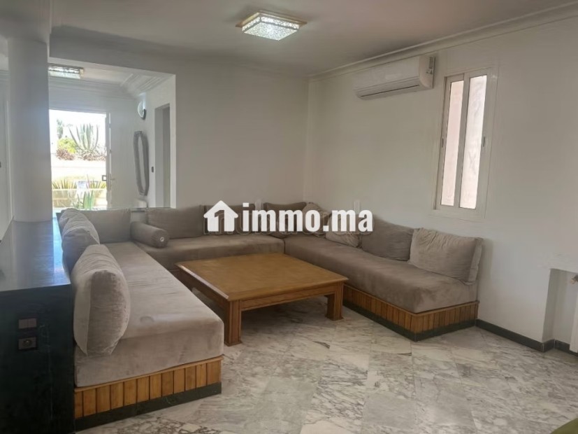 Magnifique villa à louer à Dar Bouazza. 5 pièces. Piscine et air conditionné - Location Immobilier - Dar Bouazza - photo 5
