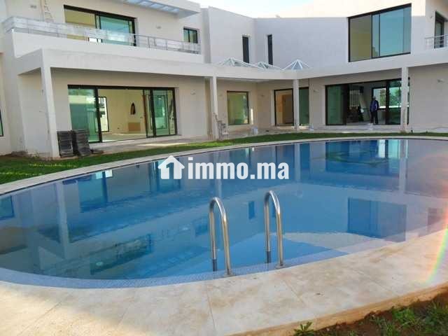 Villa neuve haut standing à louer à Souissi - Location Immobilier - Rabat - photo 1