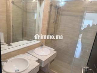 Ain Diab Extension, Très bel appartement en location à Ain Diab Extension vide. 4 pièces confortables. Service de concierge et climatisation - Appartement à louer - Casablanca