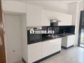 superbe-appartement-a-louer-vide-de-2-chambres-balcon-garage-et-piscine-small-8