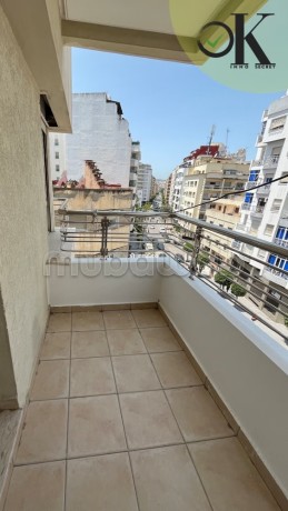bel-appartement-vide-a-vendre-big-1