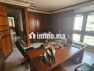 Bureau d'Exception en plein boulevard Zerktouni - Bureau à vendre - Casablanca