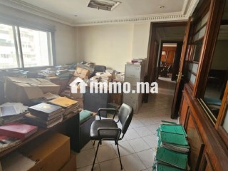 Bureau d'Exception en plein boulevard Zerktouni - Bureau à vendre - Casablanca