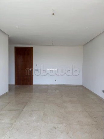 superbe-appartement-a-louer-a-souissi-sans-vis-a-vis-big-10