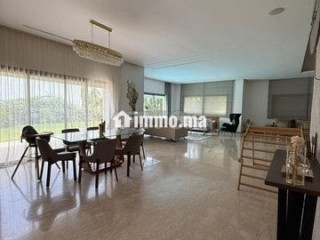 Villa MEUBLE / VIDE en location à SOUISSI - Villa à louer - Rabat