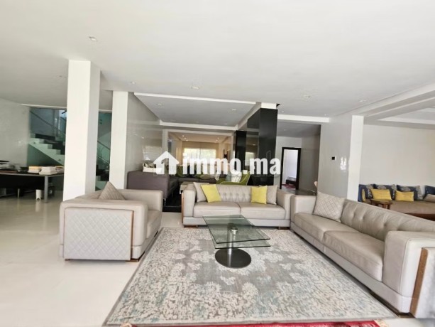 villa-a-vendre-a-souissi-rabat-big-0