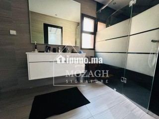 Magnifique villa sur résidence avec jacuzzi - Villa à vendre - Marrakech