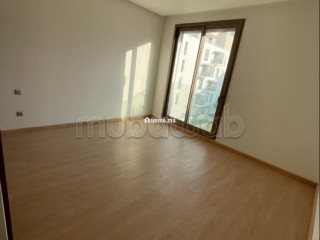 Appartement en location à Souissi. Superficie 120 m². Places de parking et terrasse - Appartement à louer - Rabat