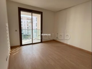 Appartement en location à Souissi. Superficie 120 m². Places de parking et terrasse - Appartement à louer - Rabat