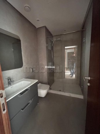 appartement-en-location-a-souissi-superficie-120-m2-places-de-parking-et-terrasse-big-2