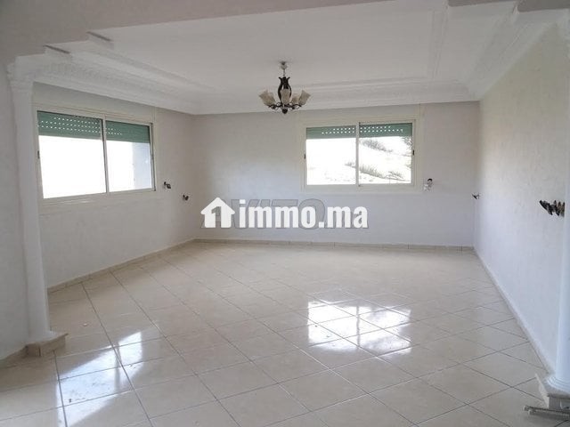 Niveau Villa Bien situé Calme - Location Immobilier - Casablanca - photo 4