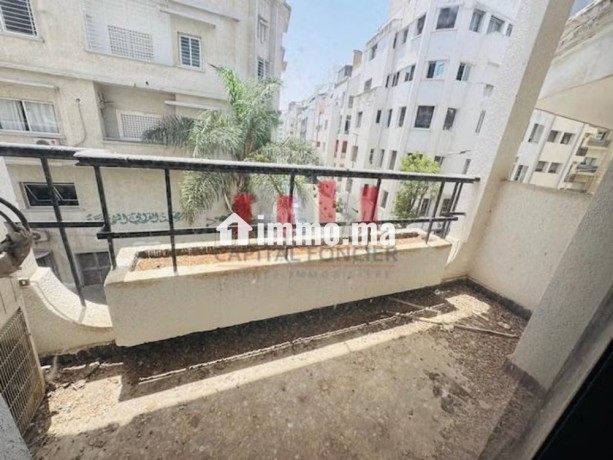superbe-surface-a-renover-proche-parc-big-8