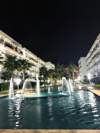 joli-appartement-avec-jardin-privatif-acces-direct-big-13
