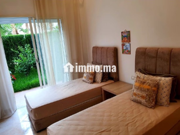 joli-appartement-avec-jardin-privatif-acces-direct-big-5