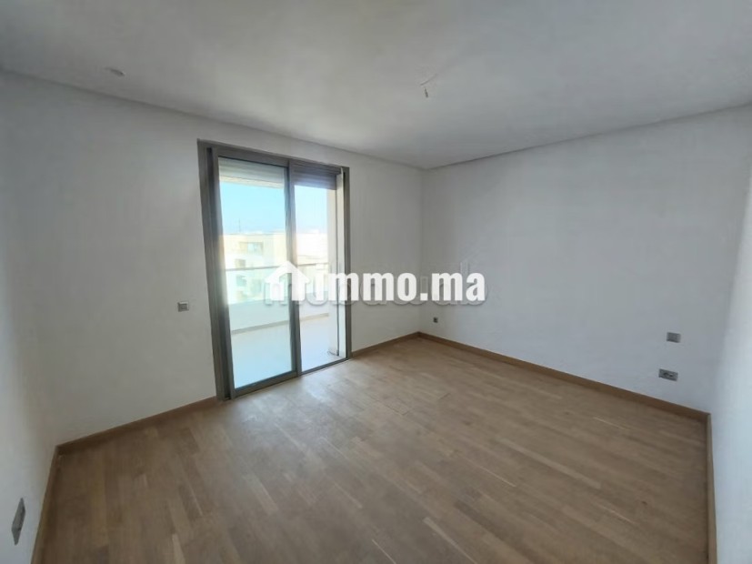 SANS VIS A VIS, Magnifique appartement à Souissi - Location Immobilier - Rabat - photo 8
