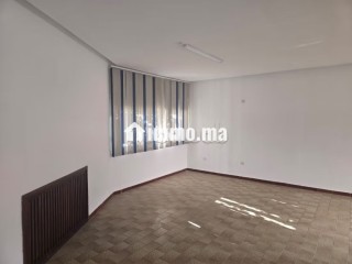 Villa en location usage bureau à agdal - Villa à louer - Rabat