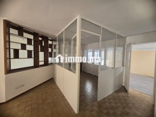 Villa en location usage bureau à agdal - Villa à louer - Rabat