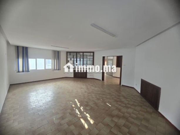 villa-en-location-usage-bureau-a-agdal-big-0
