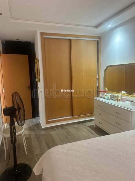 Vente d'un bel appartement en Hassan Centre Ville. 3 belles chambres. Salon traditionnel et système d'antenne parabolique - Vente Immobilier - Rabat - photo 4