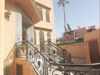 Hotel PARTICULIER / BIJOU architectural / PAS cher - Villa à vendre - Marrakech