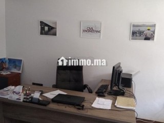Bureau 40m a côté bd abdelmoumen tramway - Bureau à louer - Casablanca