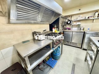 Murs commerciaux café restaurant à Hay Mohammadi, Surface totale 203 m² - Local commercial à vendre - Agadir