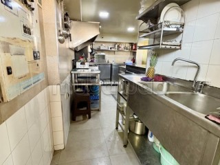 Murs commerciaux café restaurant à Hay Mohammadi, Surface totale 203 m² - Local commercial à vendre - Agadir