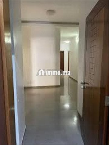 Appartement vide à louer à côté de l’hôtel Sabah - Location Immobilier - Mohammedia - photo 1